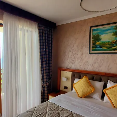 Panorama Szálloda Dajti